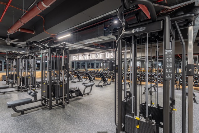 FitX Leverkusen-Wiesdorf, Wiesdorfer Platz 82 in Leverkusen