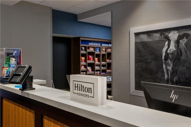 Images Hampton Inn Seneca Falls