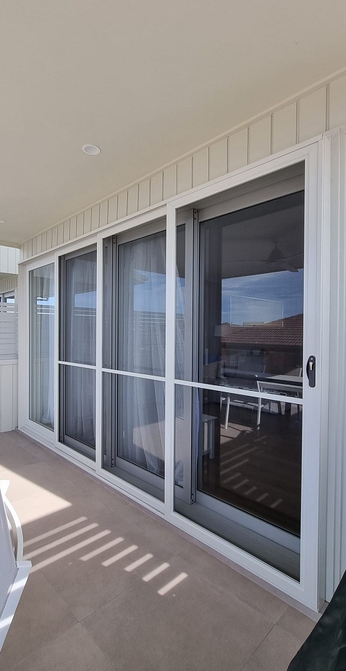 Images St Andrews Screens, Doors & Blinds