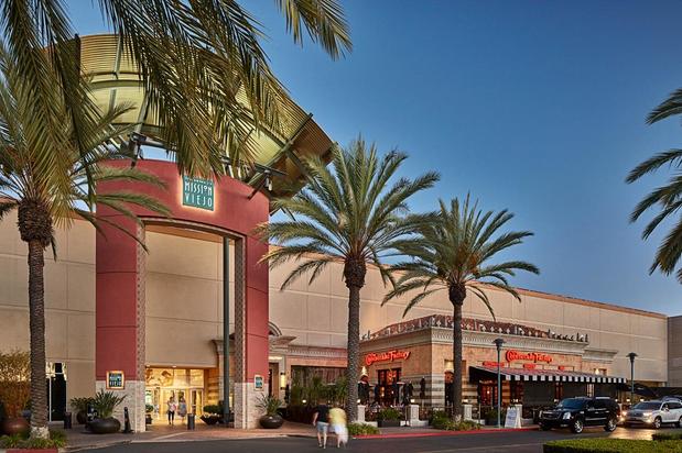 Images The Shops at Mission Viejo