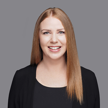 Sarah Huber headshot.