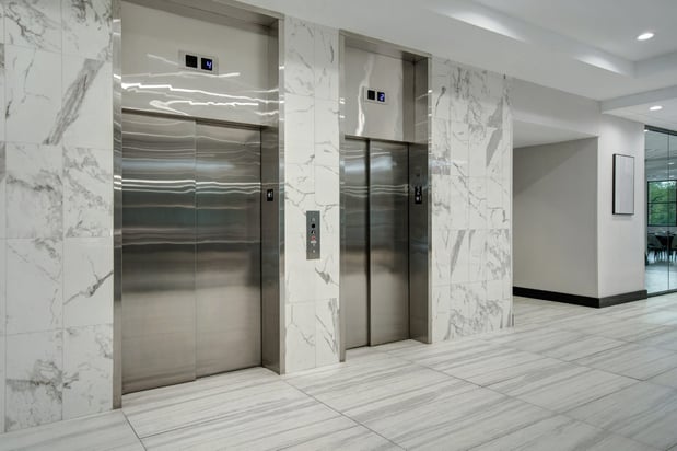 Images Crowne Plaza Auburn Hills by IHG