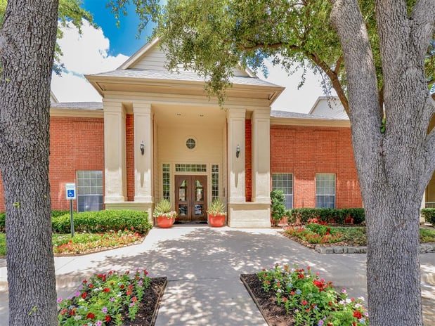 Images Montfort Place Apartments