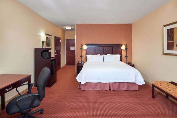 Images Hampton Inn & Suites Austin South/Buda