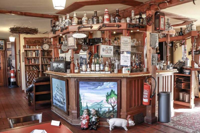 Gaststätte und Pension Schinkenkrug, Markgrafenheiderstraße 1 in Rostock - Hinrichshagen