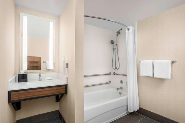 Images Hilton Garden Inn Kent Island Marina