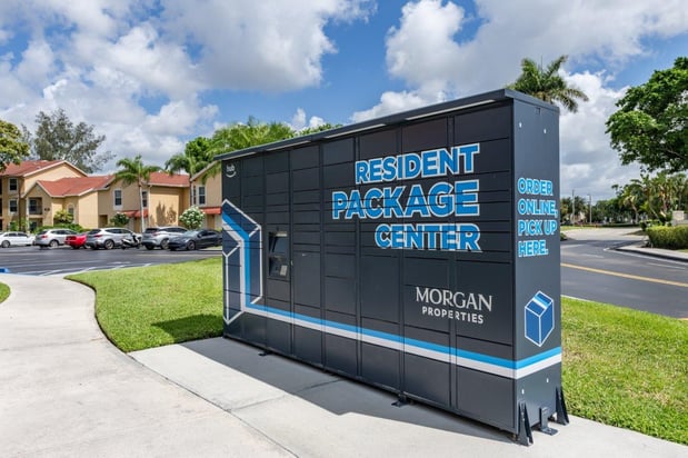 Images Savannah Place Apartments & Townhomes