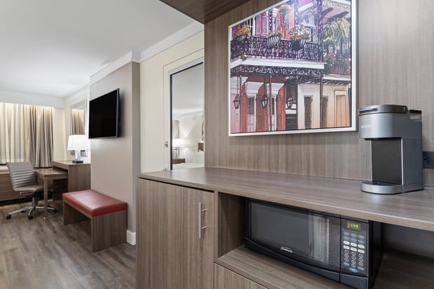 Images Crowne Plaza Executive Center Baton Rouge by IHG