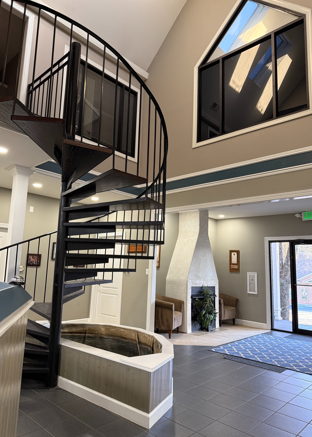 Kyrios front entrance