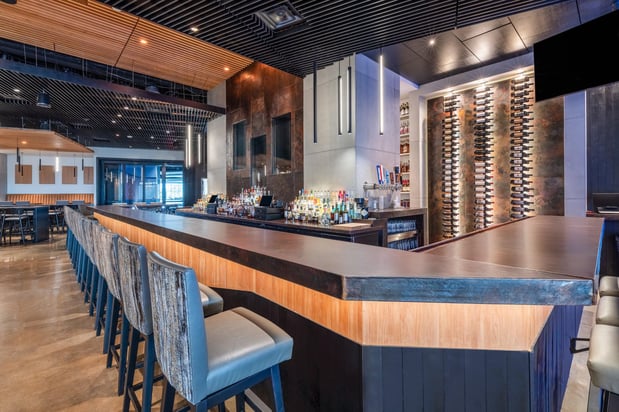 Images Crowne Plaza Kearney by IHG