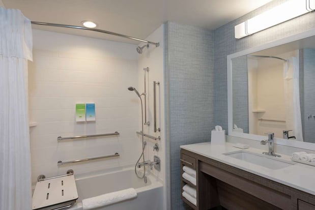 Images Home2 Suites by Hilton Indianapolis Airport