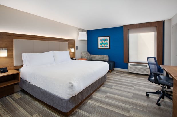 Images Holiday Inn Express Nashville Downtown - Broadway by IHG