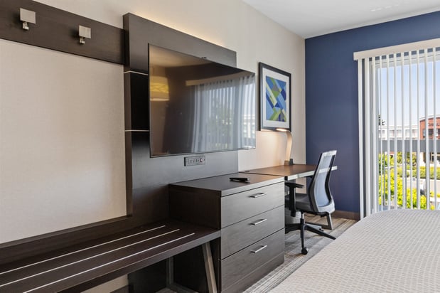 Images Holiday Inn Express Sunnyvale - Silicon Valley by IHG