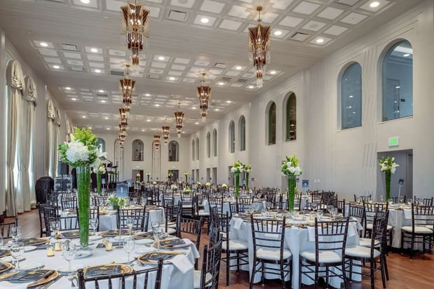 Images Tulsa Club Hotel, Curio Collection by Hilton