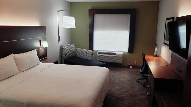 Images Holiday Inn Express & Suites Weslaco, an IHG Hotel