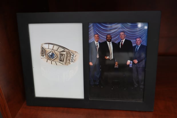 Images Brian Woods: Allstate Insurance