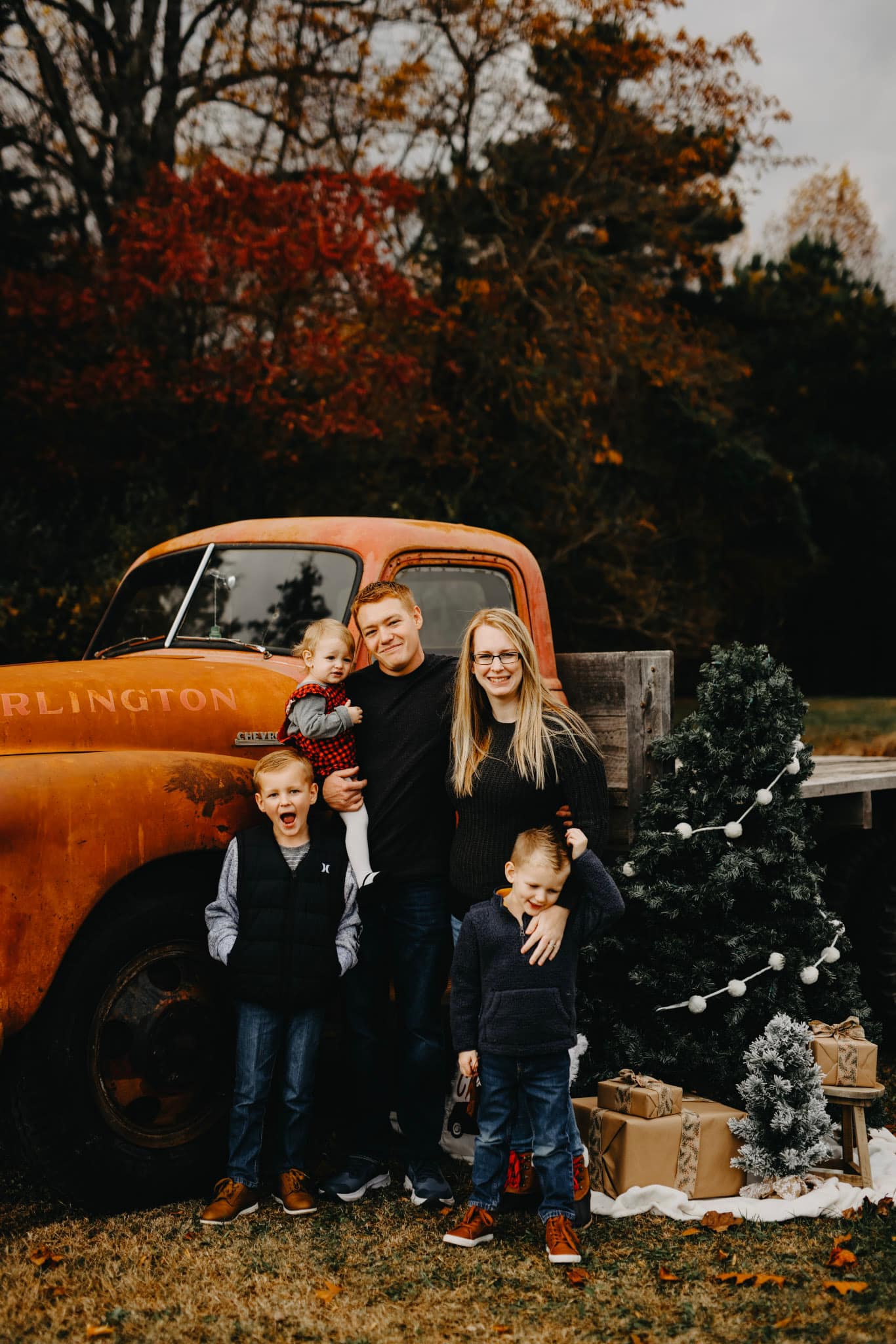 We want to give a big birthday shout out and welcome to our new team member Ashley!!! We are so excited to have you here!