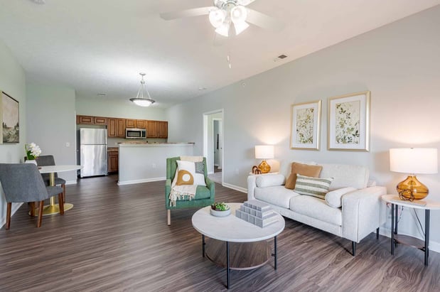 Images Blankenbaker Crossings Apartment Homes