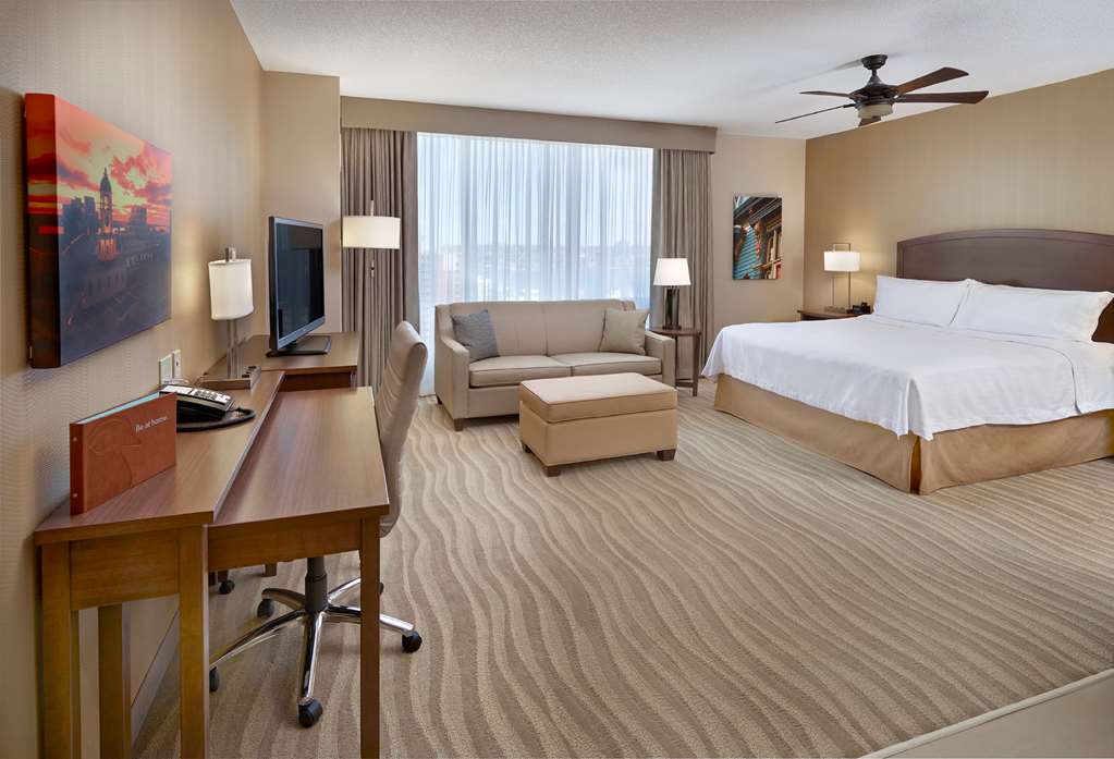 Guest room Homewood Suites by Hilton Halifax-Downtown, Nova Scotia, Canada Halifax (902)429-6620