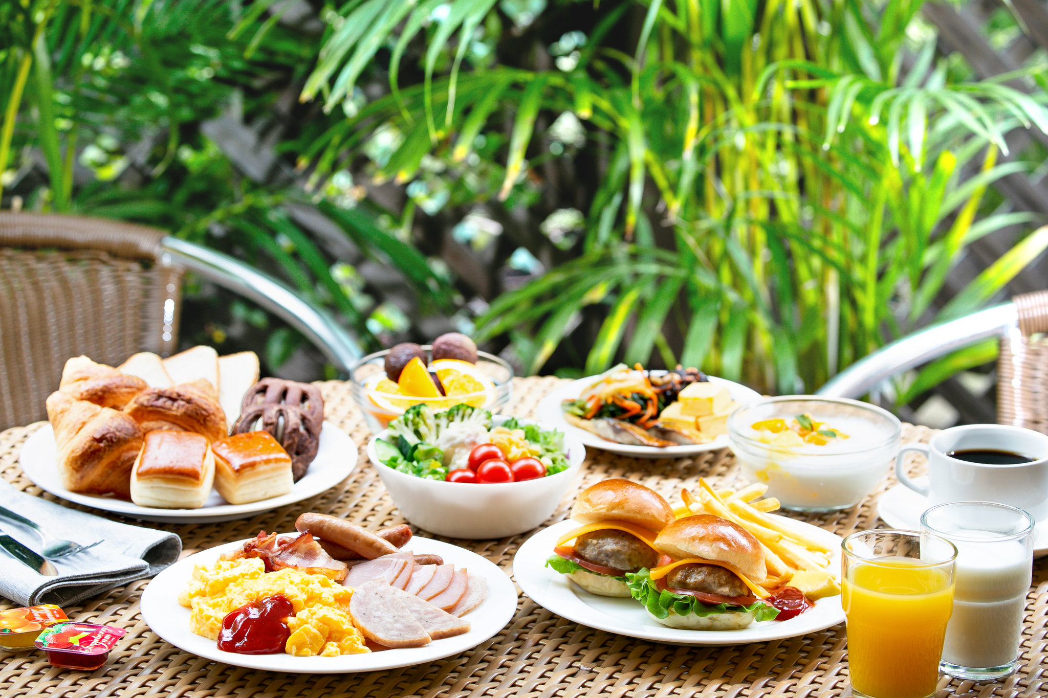 Images Holiday Inn Osaka Namba by IHG