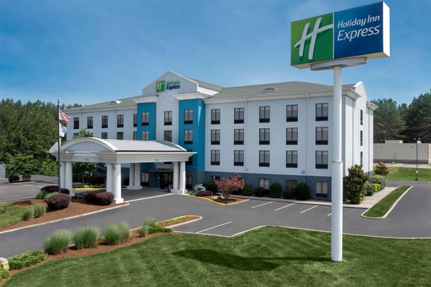 Images Holiday Inn Express Knoxville-Strawberry Plains by IHG