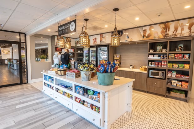 Images Holiday Inn Manahawkin/Long Beach Island by IHG