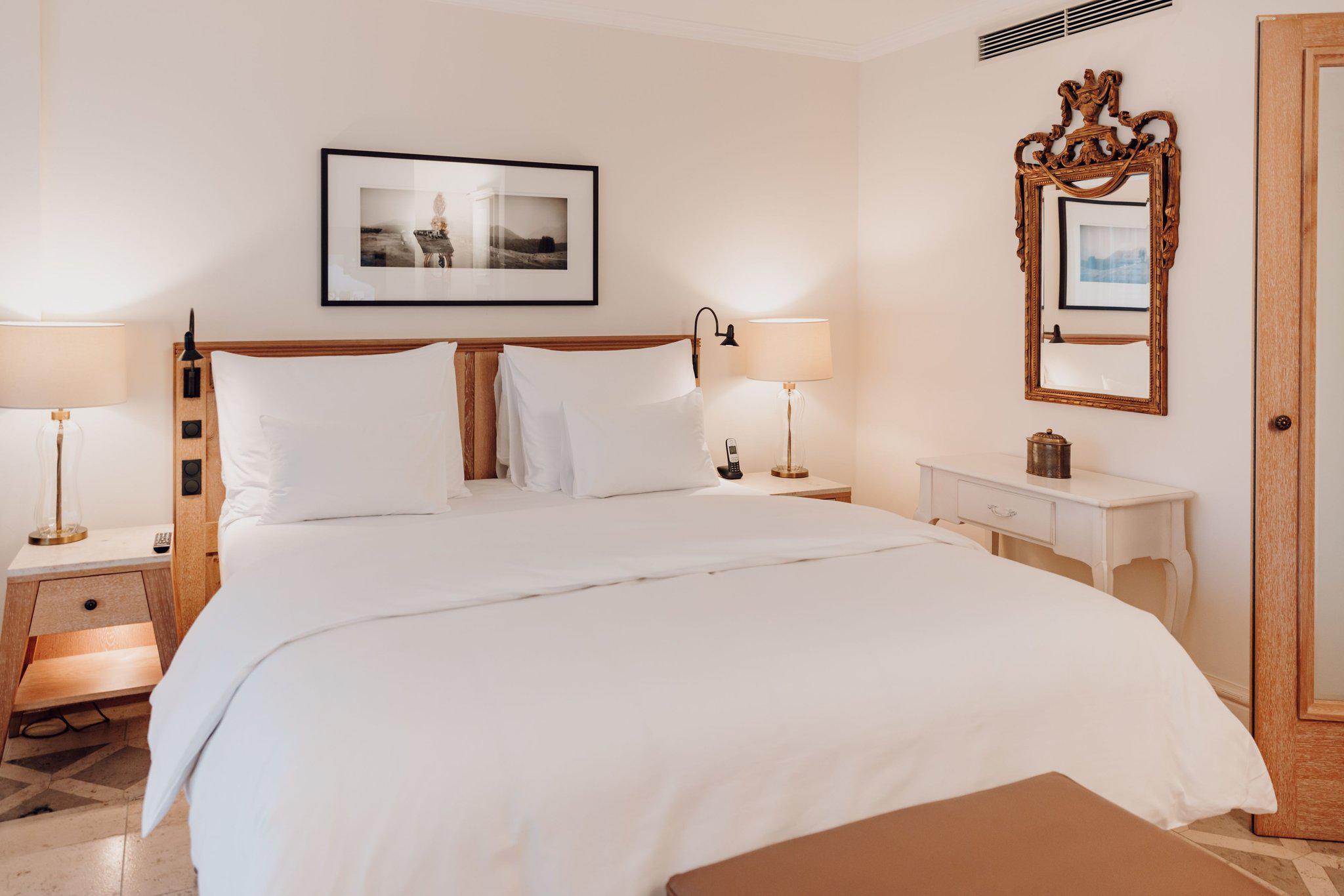 Schloss Fuschl, a Luxury Collection Resort & Spa, Fuschlsee-Salzburg, Schloss Strasse 19 in Hof Bei Salzburg