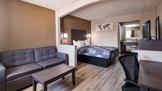 Images SureStay by Best Western Olathe