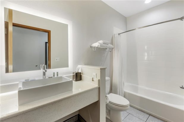 Images Best Western Green Oak Inn & Suites