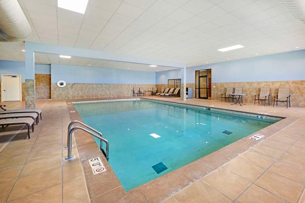 Images Best Western Plus Mid Nebraska Inn & Suites