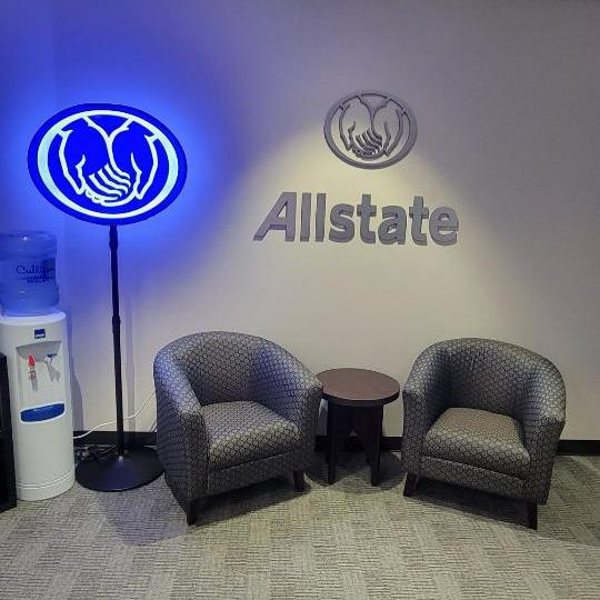 Images Erika Barrera: Allstate Insurance
