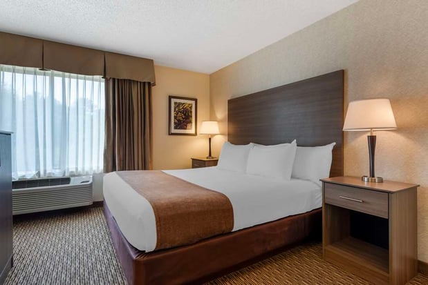 Images Best Western Spooner Riverplace