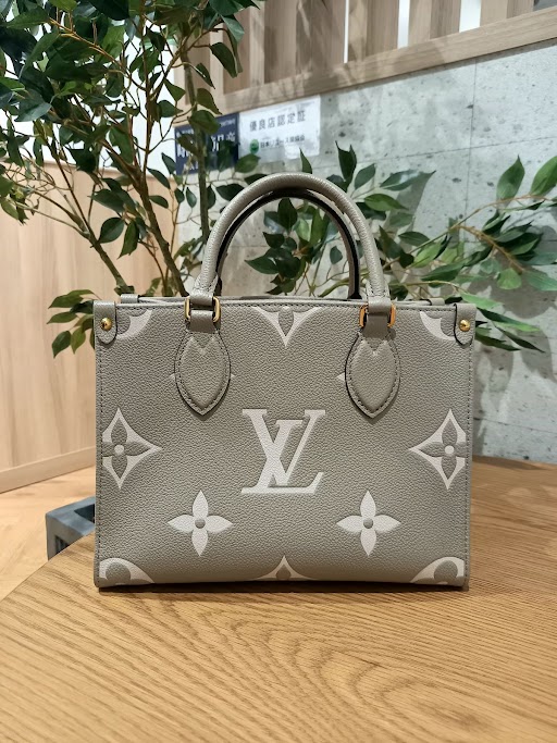 Images KOMEHYO（コメ兵）買取センターイオンモール筑紫野