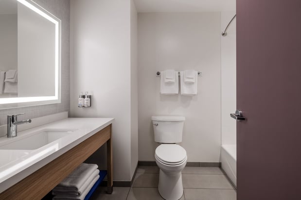 Images Garner Hotel Gonzales