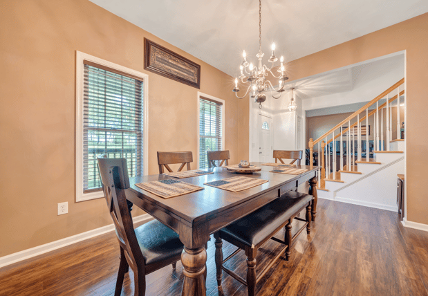 Images Damon Gettier and Associates, Realtors-Brokered by Real Broker LLC