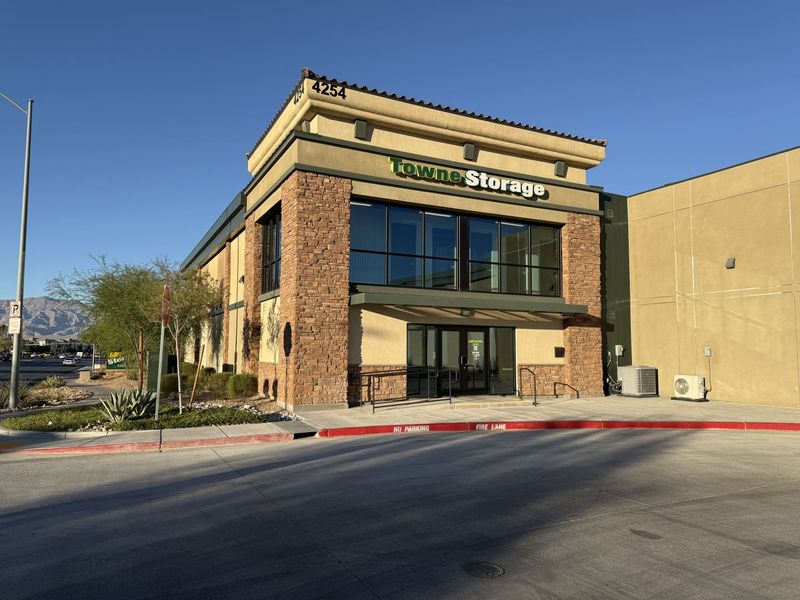 Images Extra Space Storage