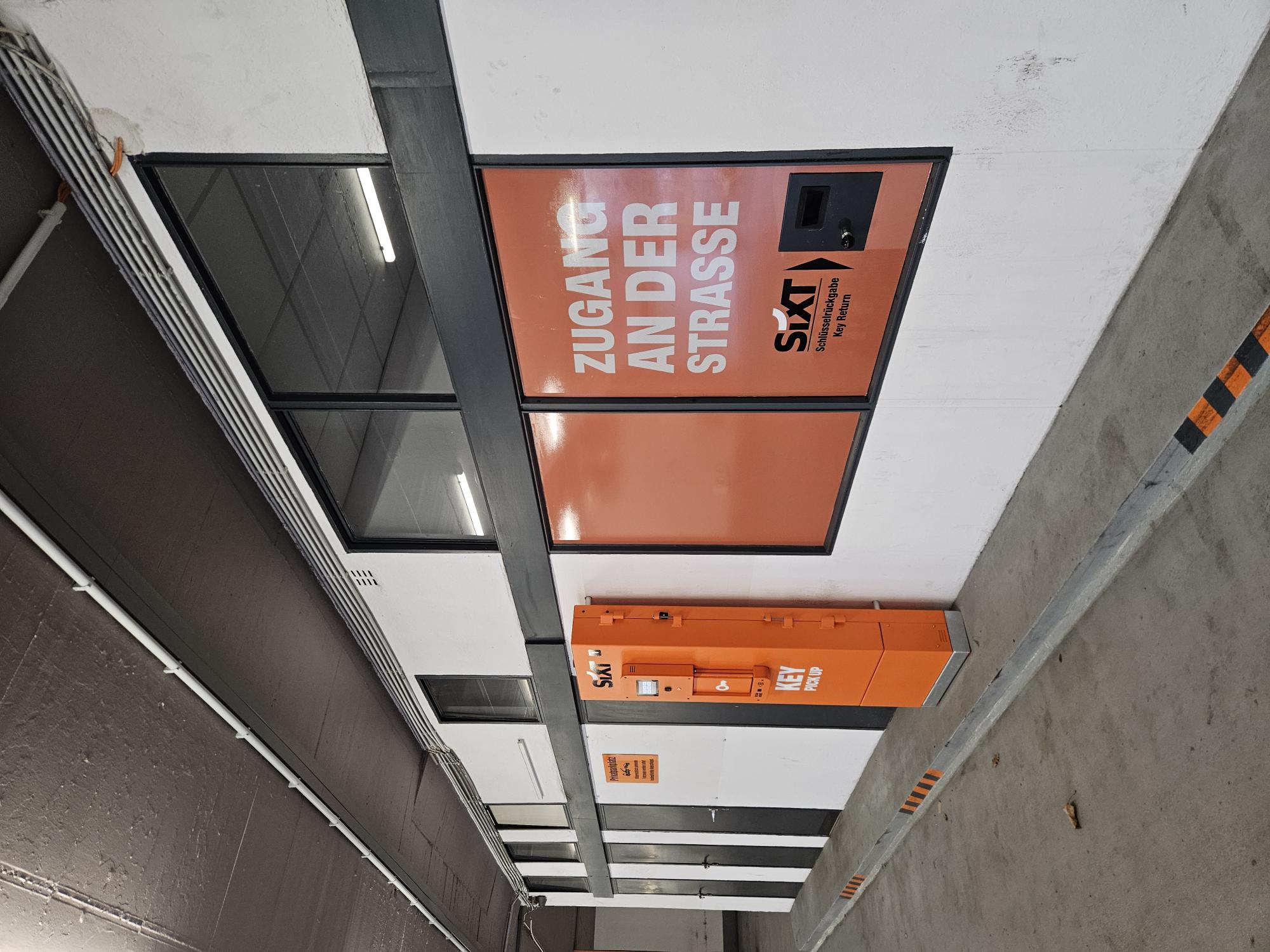 SIXT Autovermietung Bielefeld, Elsa-Brändström-Str. 6-8 in Bielefeld