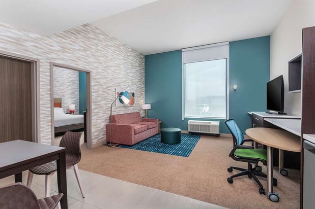 Images Home2 Suites by Hilton Cedar Rapids Westdale