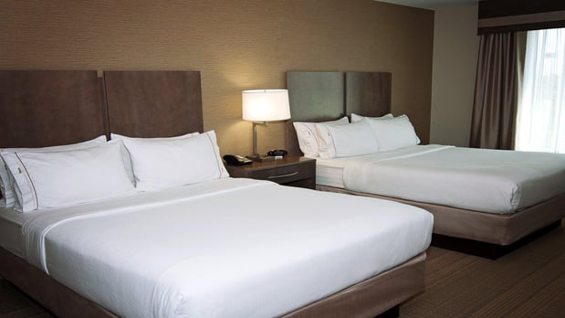 Images Holiday Inn Express & Suites Wichita Northeast by IHG