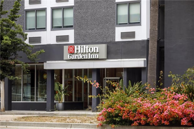 Images Hilton Garden Inn LAX Los Angeles Airport