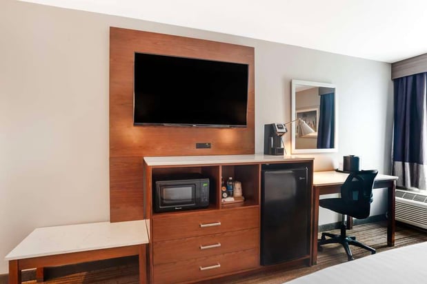Images Best Western Plus Commerce Hotel