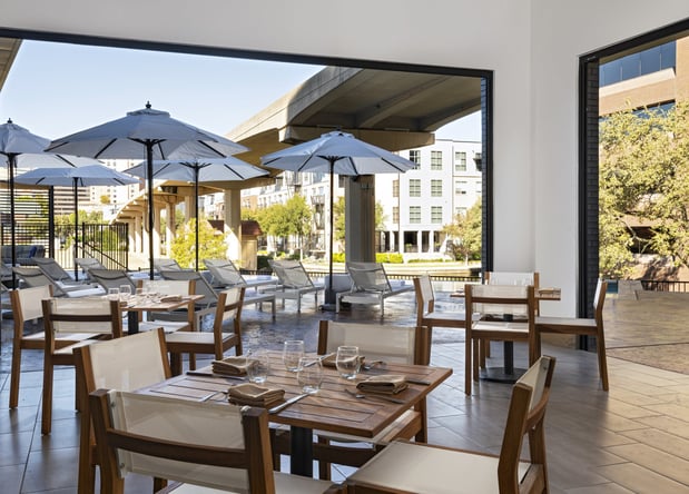 Images Hotel Indigo Irving - Las Colinas by IHG