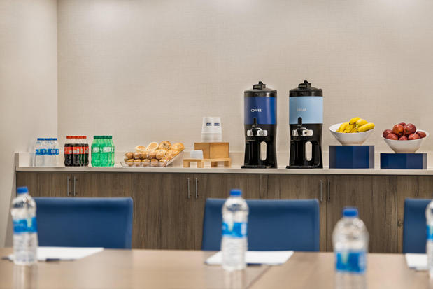 Images Holiday Inn Express & Suites Evansville Downtown by IHG