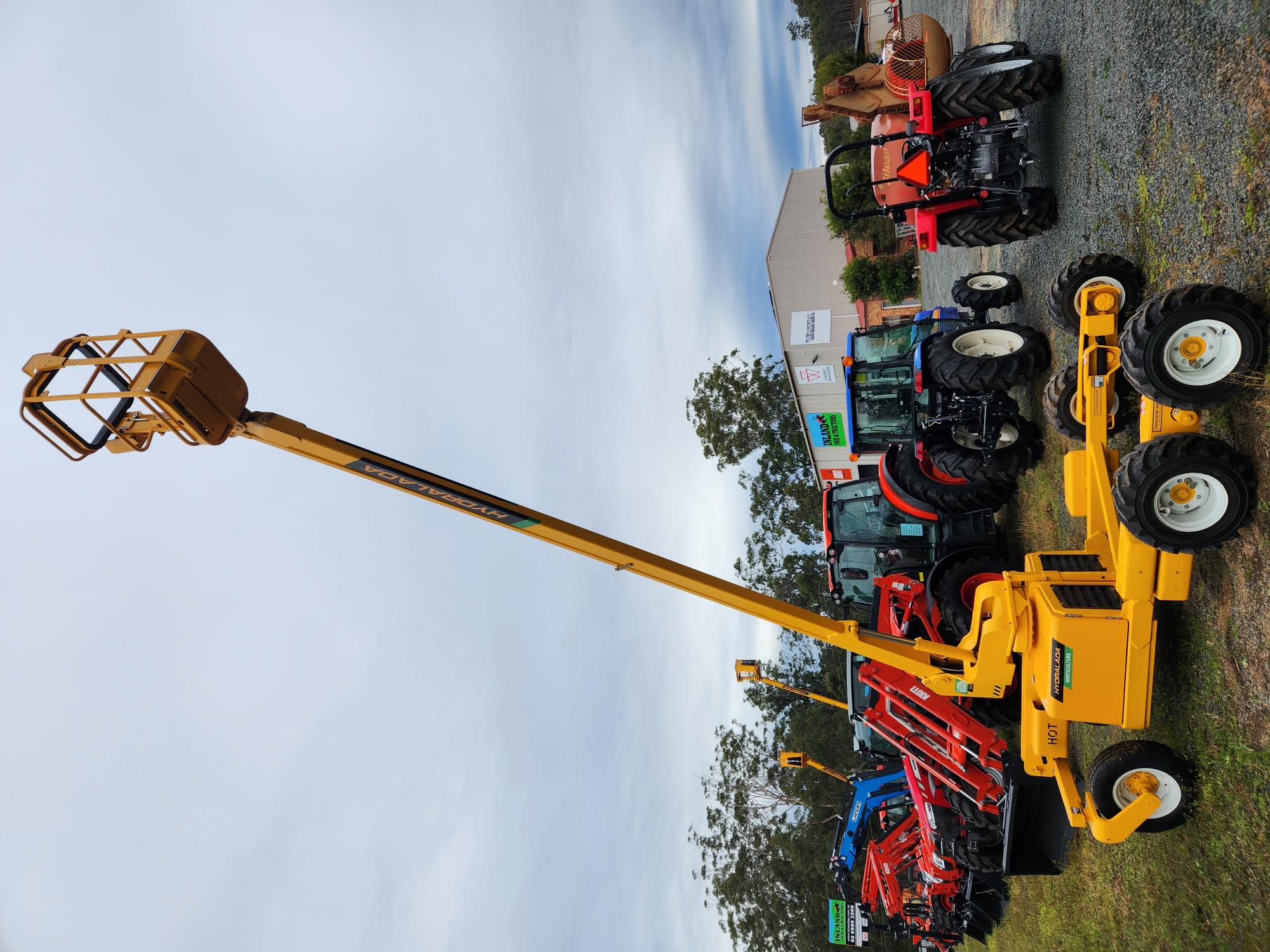 Images Inland 4WD & Tractors