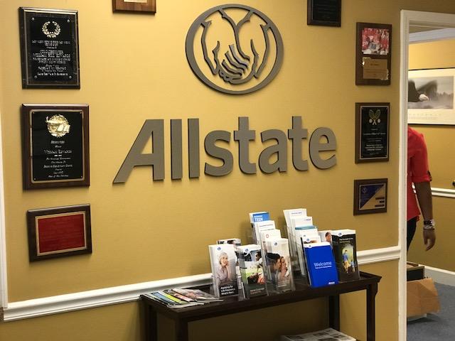 Images Johnishia Jones: Allstate Insurance