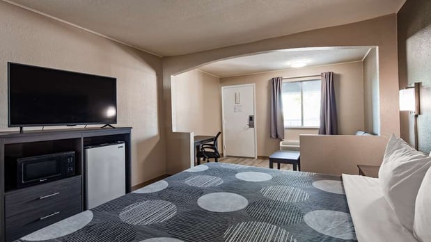 Images SureStay by Best Western Olathe