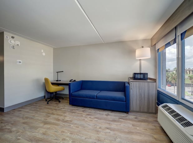 Images Holiday Inn Express Corpus Christi - Beachfront by IHG