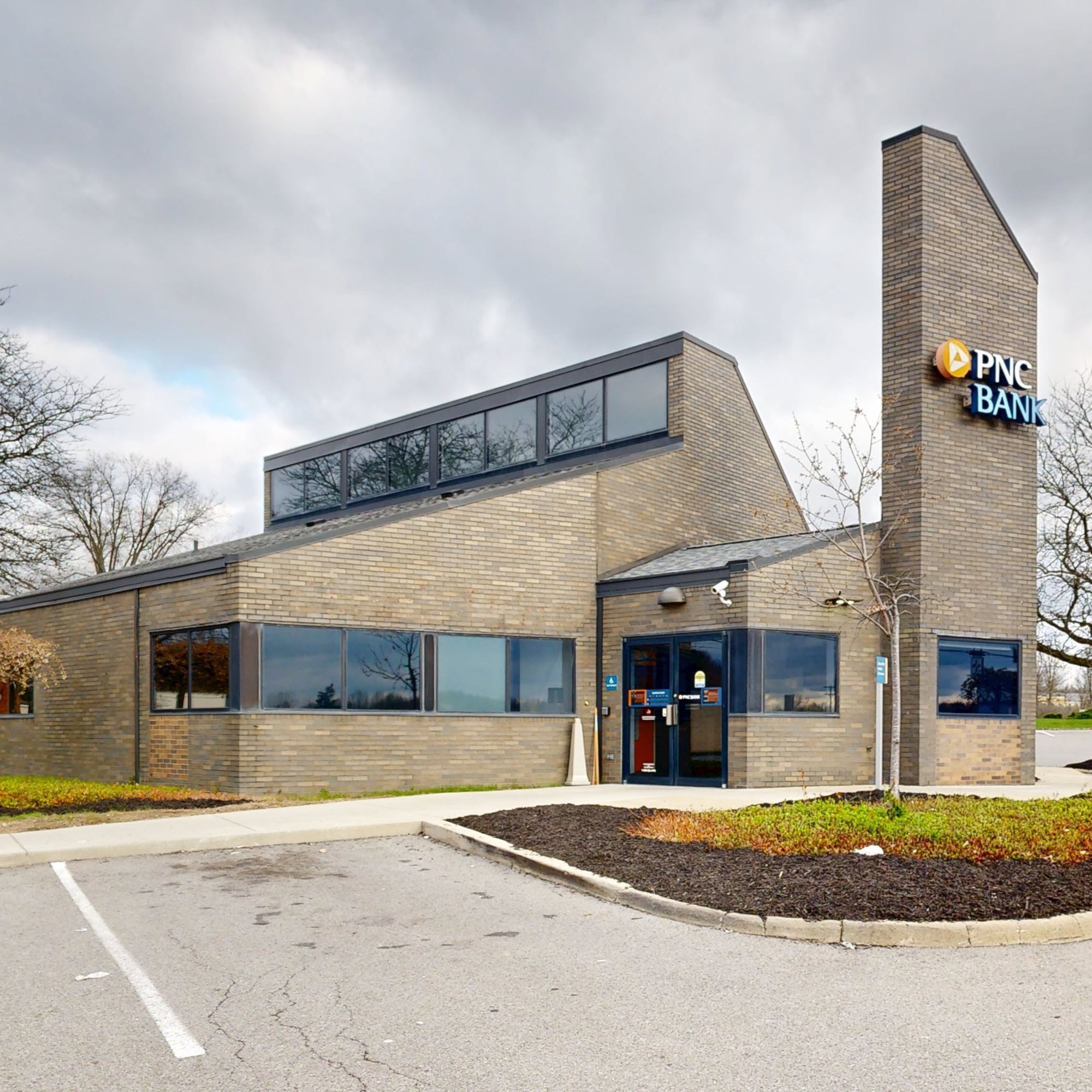 PNC Bank Churchill - Youngstown, OH 
