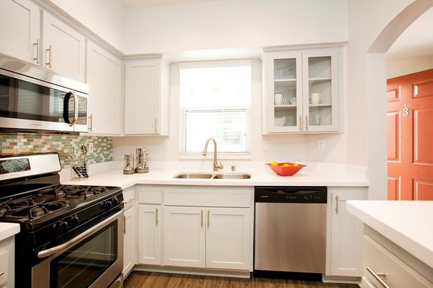 Images Plaza at Sherman Oaks