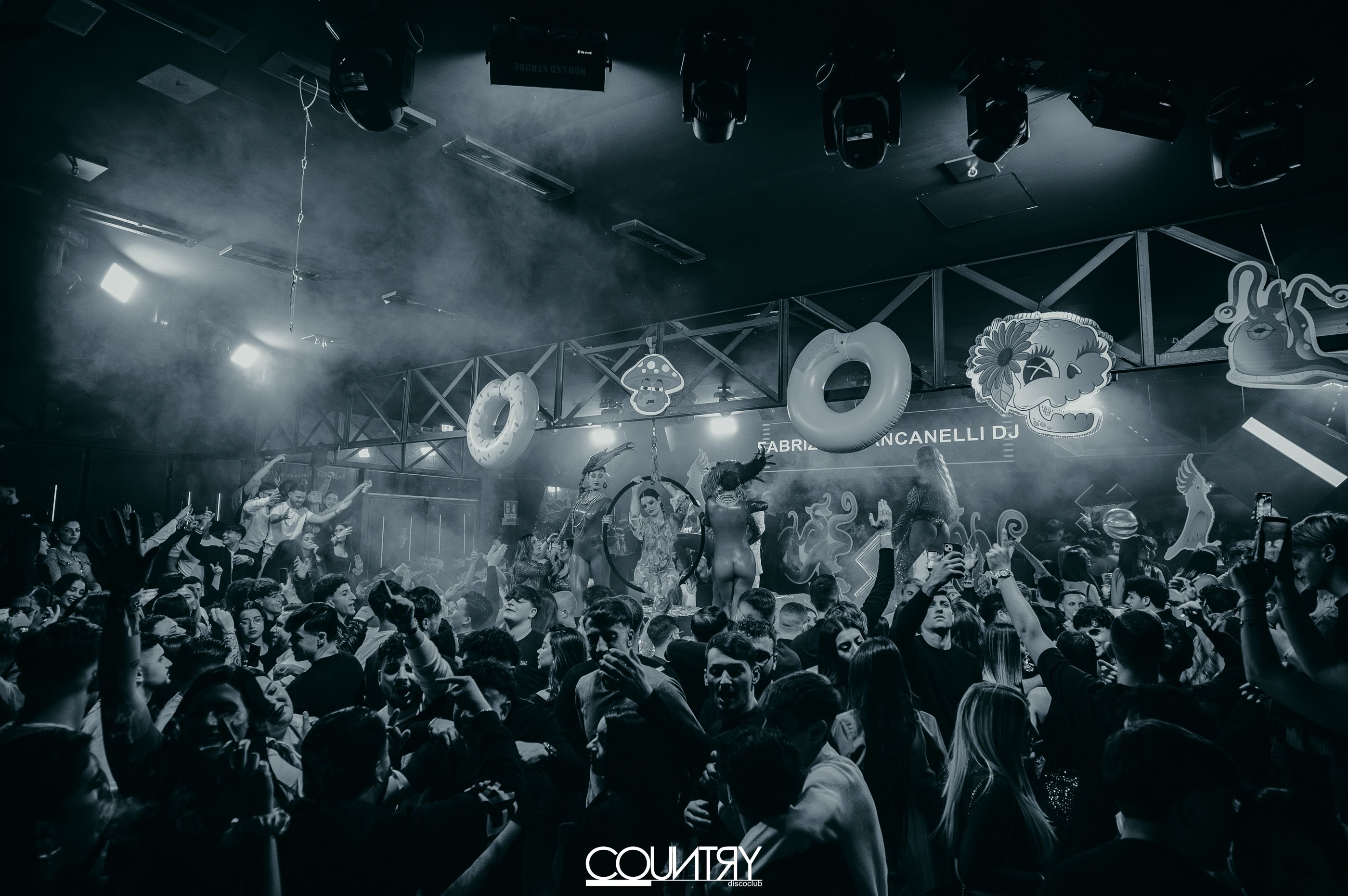 xperience night life